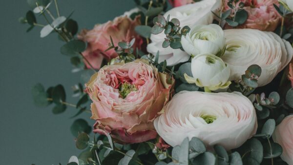 Wallpaper Bouquet, Pink, With, Desktop, Light, White, Leaves, Flowers, Mobile