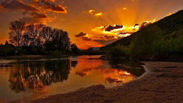 Wallpaper Green, Nature, Lake, Sky, Trees, Under, Reflection, With, Cloudy, Black, Yellow