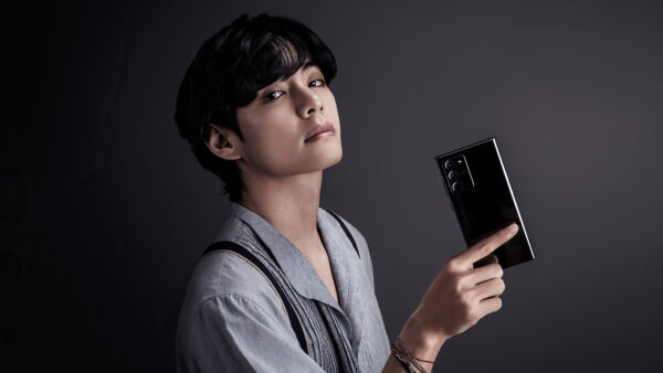 Wallpaper Shirt, With, Tae-hyung, WALL, Background, Hand, Mobile, Ash, Wearing, Black, Kim, BTS