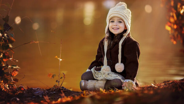 Wallpaper Dress, Wearing, Cute, And, Girl, Background, Woolen, Smiley, Cap, Bokeh, Blur, Little