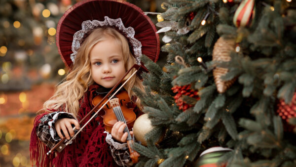 Wallpaper Grey, Hair, Tree, Red, Near, Decorated, Dress, Violin, With, Girl, White, And, Wearing, Little, Christmas, Hat, Eyes, Cute, Standing