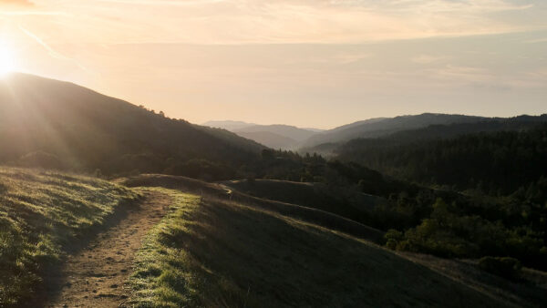 Wallpaper Mountains, Between, Reflection, Nature, Slope, Sunrays, Grass, Path, Green