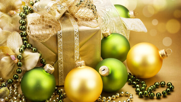 Wallpaper Beads, Decoration, Green, Christmas, Balls, With, Golden