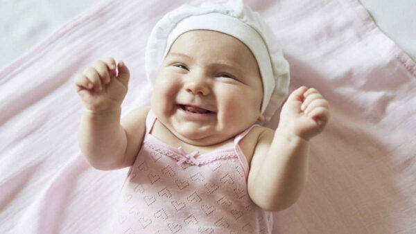 Wallpaper Dress, Smiley, Down, Lying, Wearing, Cloth, Cute, Baby, White, Cap, And, Pink, Child