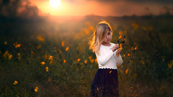 Wallpaper Flowers, Hands, Outdoors, Standing, Desktop, Girl, Cute, Having