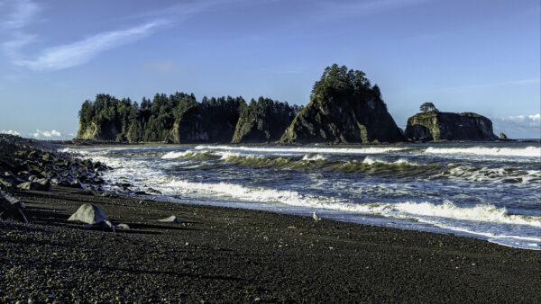 Wallpaper Black, Trees, With, Sky, Ocean, Nature, And, Landscape, Mountains, Waves, Blue, Under, Rock, Sand, View, Desktop, Shells, Beach, Green, Mobile