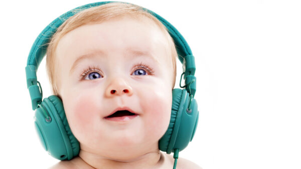 Wallpaper Baby, Background, Desktop, Cute, Blue, Wearing, Green, Headphone, White, Eyes