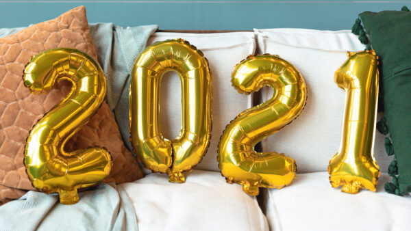 Wallpaper Happy, New, White, Couch, Golden, Year, 2021, Letter