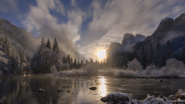 Wallpaper Lake, Sunbeam, Winter, With, Desktop, Reflection, Snow, Hills, Fog, Covered