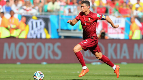 Wallpaper Cristiano, Ronaldo, Dress, Sports, Playing, Wearing, Red