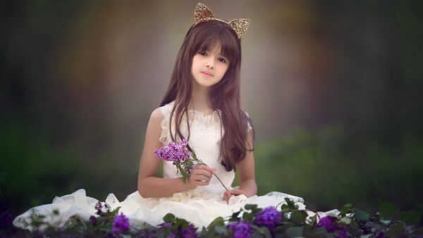 Wallpaper Cute, Little, White, Dress, Sitting, Girl, Wearing, Background, Blur