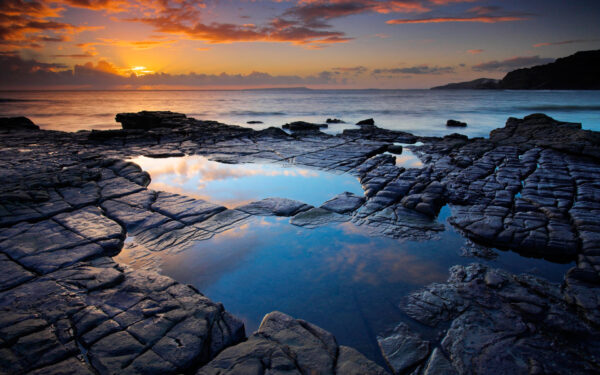 Wallpaper Rockpool