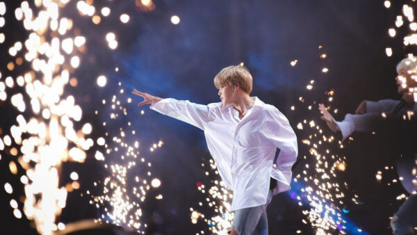 Wallpaper White, Wearing, Jimin, Fire, Blue, Shirt, Standing, Sparking, Jeans, Background