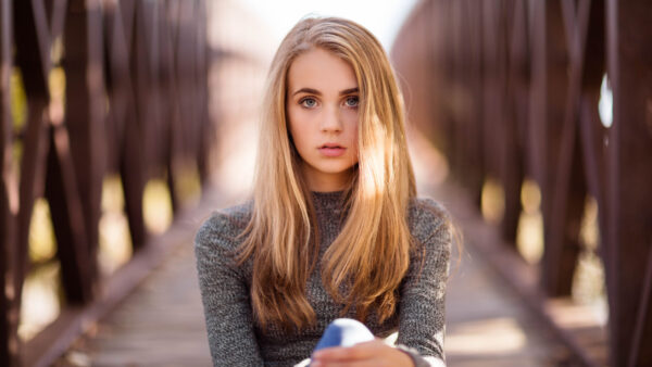 Wallpaper Blur, Model, Dress, Sitting, Girls, Bridge, Wearing, Background, Black, Girl