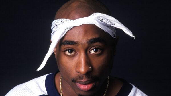 Wallpaper Tupac, T-Shirt, Nose, Wearing, Blue, White, 2Pac, Having, Background, Desktop, Music, Shakur, Pin